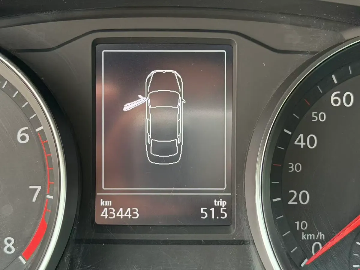 2020 Volkswagen Magotan 2.0T 186HP L4 7DCT,autocango,china used car exporter,china ev exporter,chinese used car exporter,chinese used ev exporter