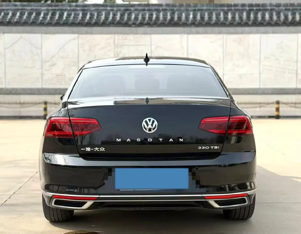 2020 Volkswagen Magotan 2.0T 186HP L4 7DCT,autocango,china used car exporter,china ev exporter,chinese used car exporter,chinese used ev exporter