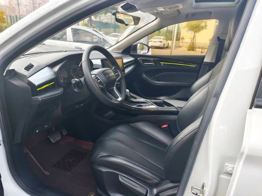 2021 Roewe i5 1.5L 120HP L4 CVT,autocango,china used car exporter,china ev exporter,chinese used car exporter,chinese used ev exporter