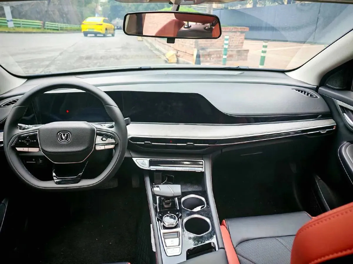 2024 ChangAn Eado 1.4T 160HP L4 7DCT,autocango,china used car exporter,china ev exporter,chinese used car exporter,chinese used ev exporter