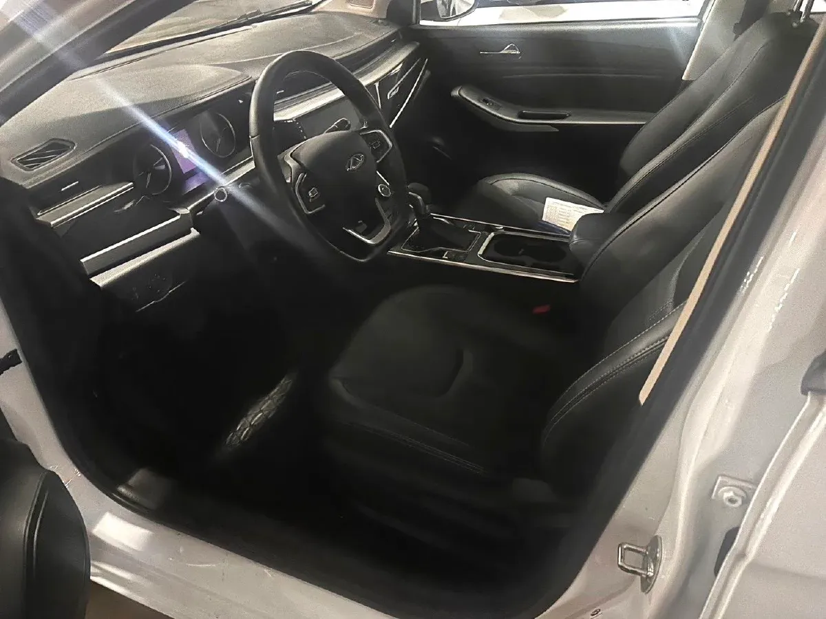 2021 Chery Arrizo 5 1.5L 116HP L4 CVT,autocango,china used car exporter,china ev exporter,chinese used car exporter,chinese used ev exporter