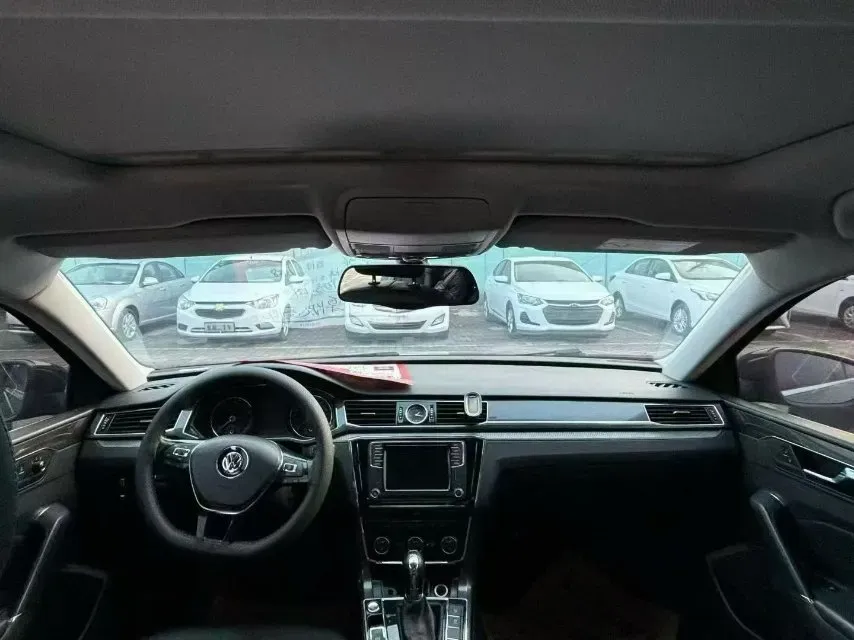 2017 Volkswagen Passat 1.8T 180HP L4 7DCT,autocango,china used car exporter,china ev exporter,chinese used car exporter,chinese used ev exporter