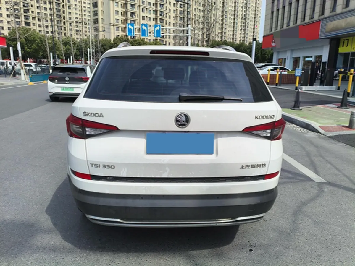 2018 Skoda Kodiak 1.8T 180HP L4 7DCT,autocango,china used car exporter,china ev exporter,chinese used car exporter,chinese used ev exporter