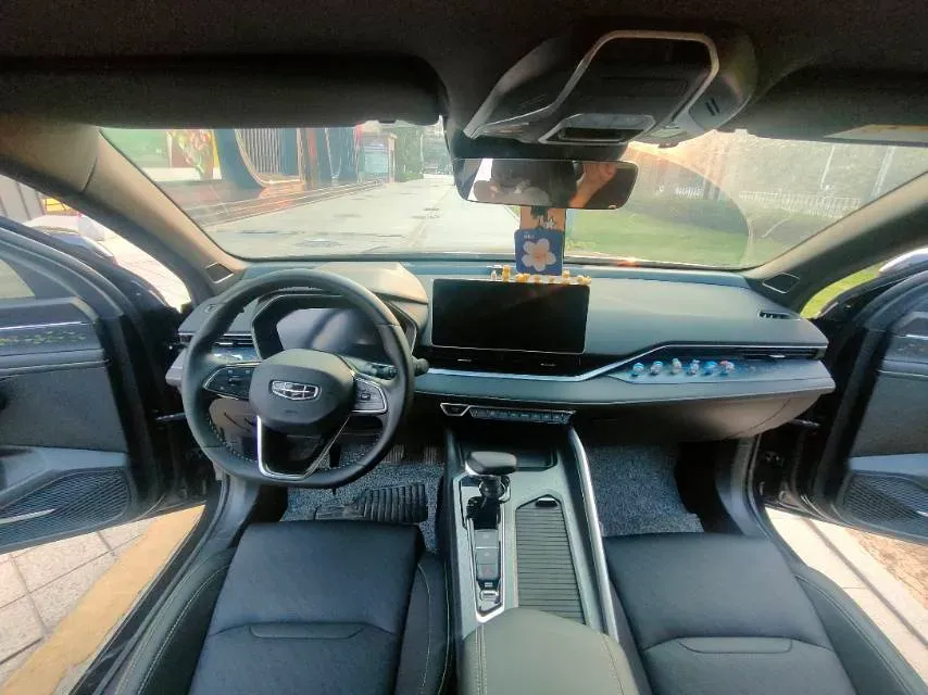 2023 Geely Preface 1.5T 181HP L4 7DCT,autocango,china used car exporter,china ev exporter,chinese used car exporter,chinese used ev exporter
