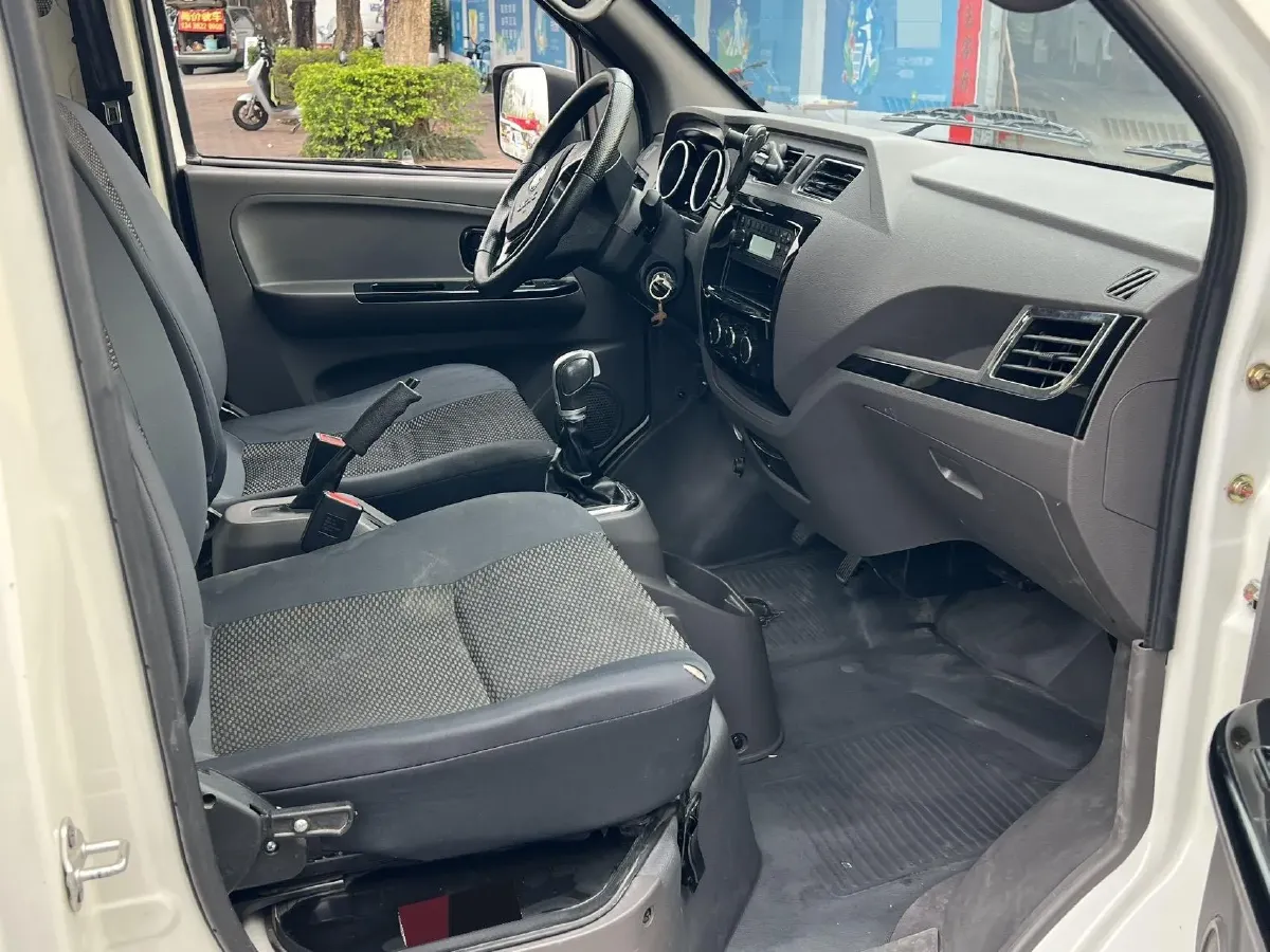 2021 SunLong DST 5 BEV 41.86KWH,autocango,china used car exporter,china ev exporter,chinese used car exporter,chinese used ev exporter