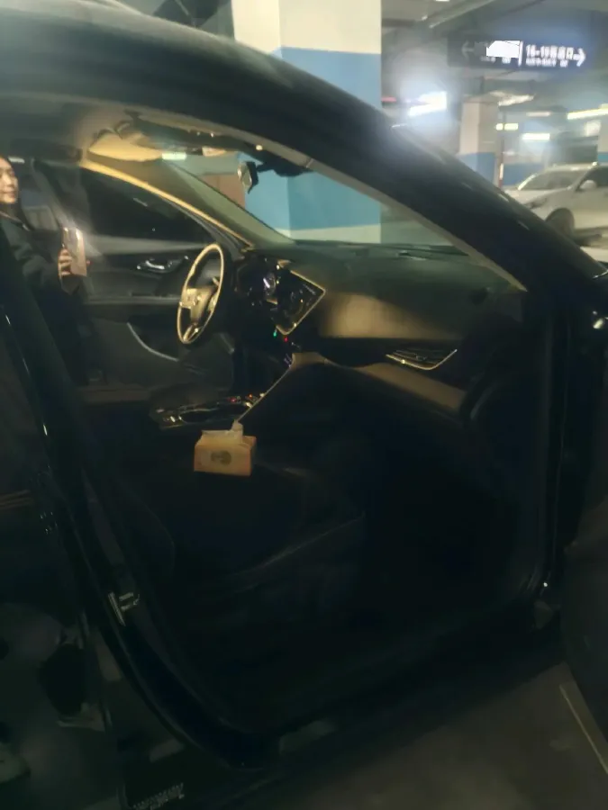 2022 Buick EnvisionS 2.0T 237HP L4 9AT,autocango,china used car exporter,china ev exporter,chinese used car exporter,chinese used ev exporter