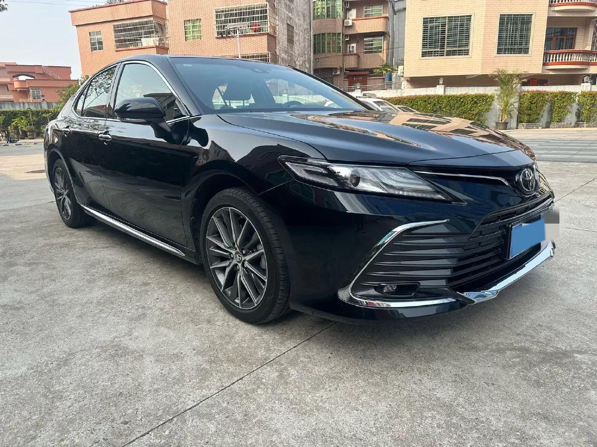 2023 Toyota Camry 2.5L 207HP L4 8AT,autocango,china used car exporter,china ev exporter,chinese used car exporter,chinese used ev exporter