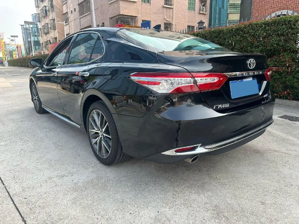 2023 Toyota Camry 2.5L 207HP L4 8AT,autocango,china used car exporter,china ev exporter,chinese used car exporter,chinese used ev exporter