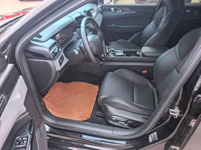 2021 LYNK&CO 03 2.0T 190HP L4 6AT,autocango,china used car exporter,china ev exporter,chinese used car exporter,chinese used ev exporter