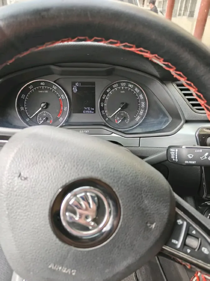 2016 Skoda Superb 1.4T 150HP L4 7DCT,autocango,china used car exporter,china ev exporter,chinese used car exporter,chinese used ev exporter