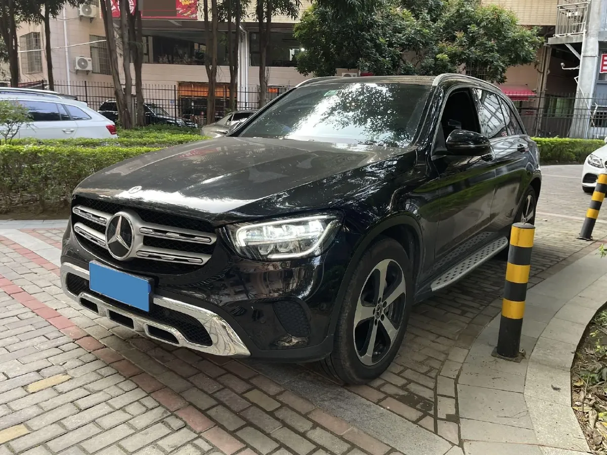 2022 Mercedes-Benz GLC Class 2.0T 197HP L4 9AT,autocango,china used car exporter,china ev exporter,chinese used car exporter,chinese used ev exporter