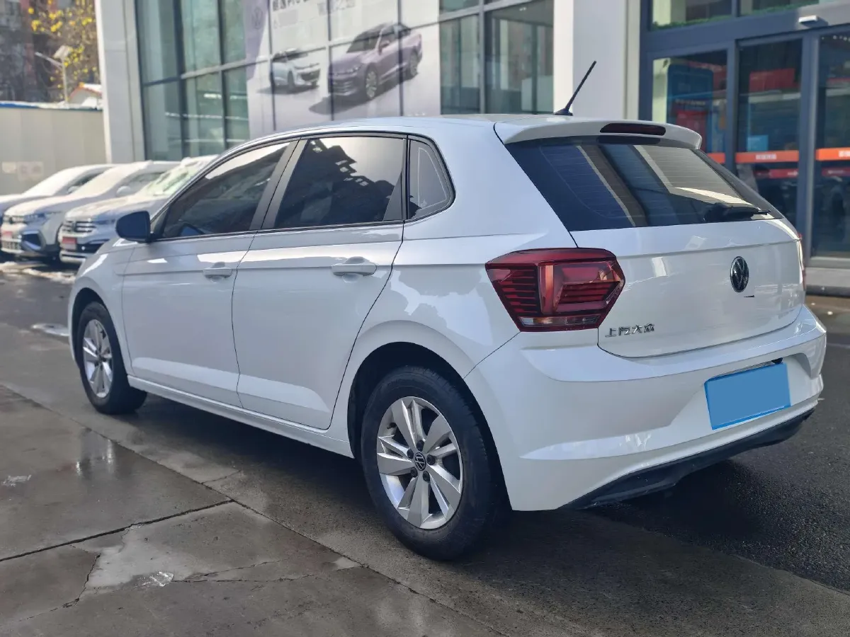 2023 Volkswagen Polo 1.5L 110HP L4 6AT,autocango,china used car exporter,china ev exporter,chinese used car exporter,chinese used ev exporter