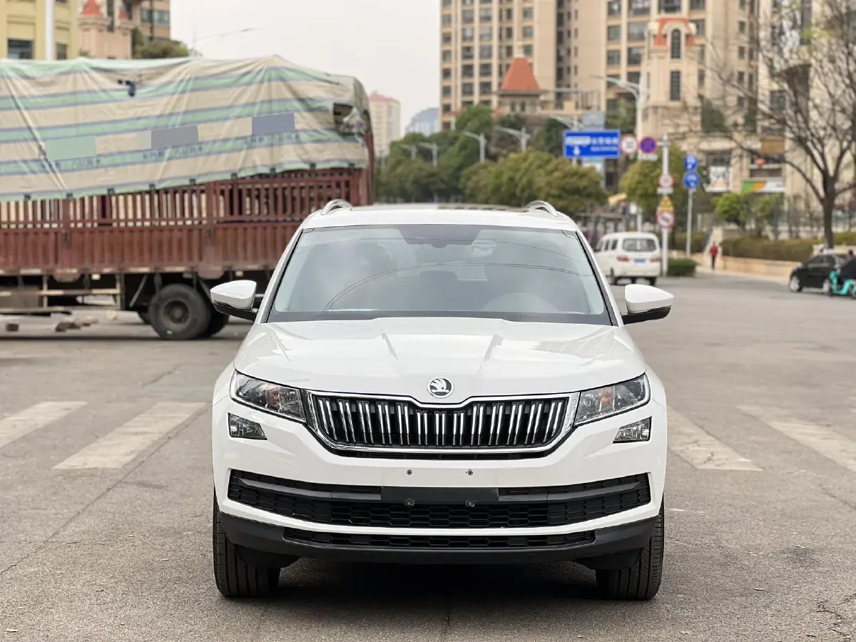 2018 Skoda Kodiak 2.0T 186HP L4 7DCT,autocango,china used car exporter,china ev exporter,chinese used car exporter,chinese used ev exporter
