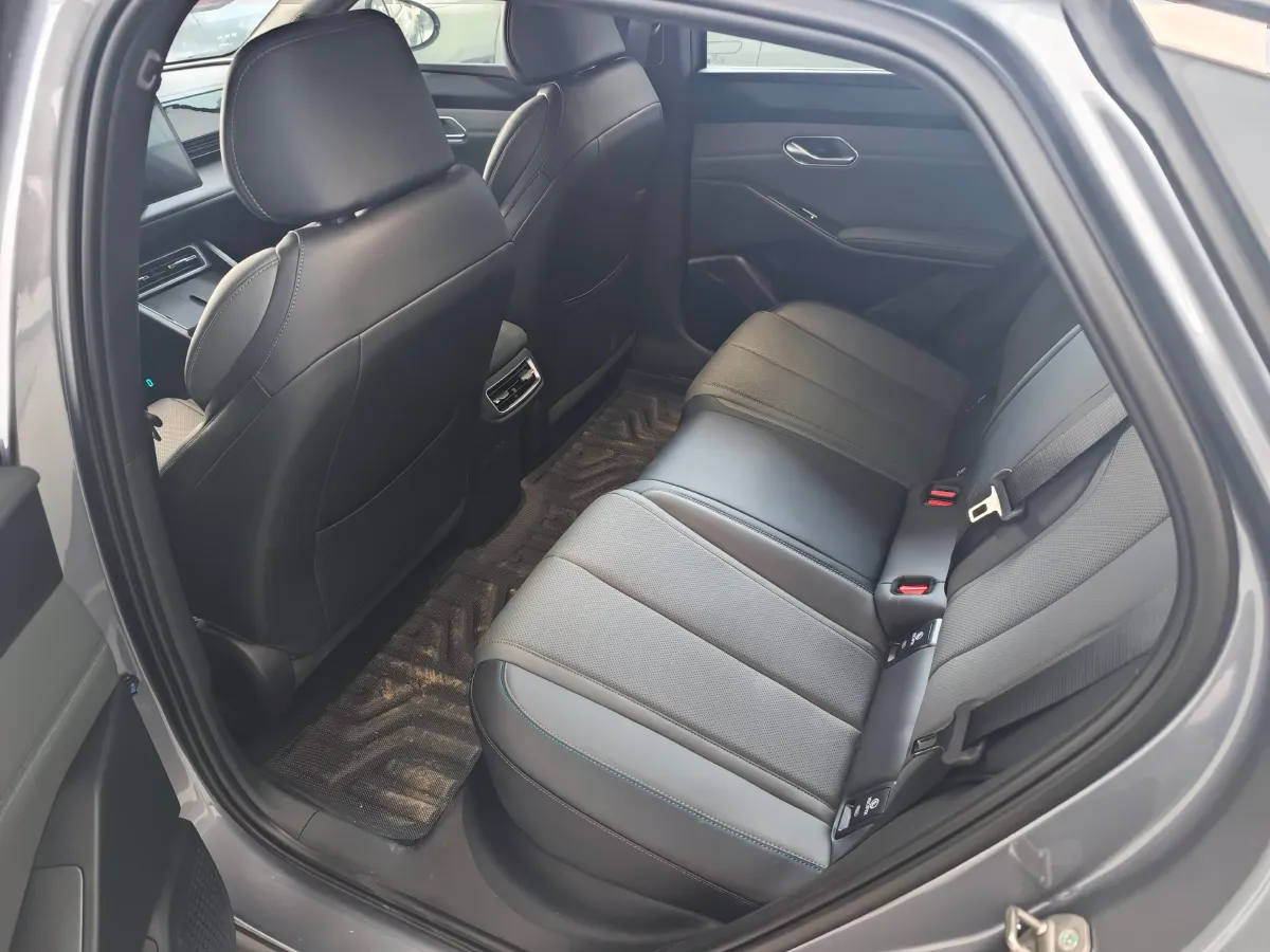 2025 BYD QinL BEV,autocango,china used car exporter,china ev exporter,chinese used car exporter,chinese used ev exporter