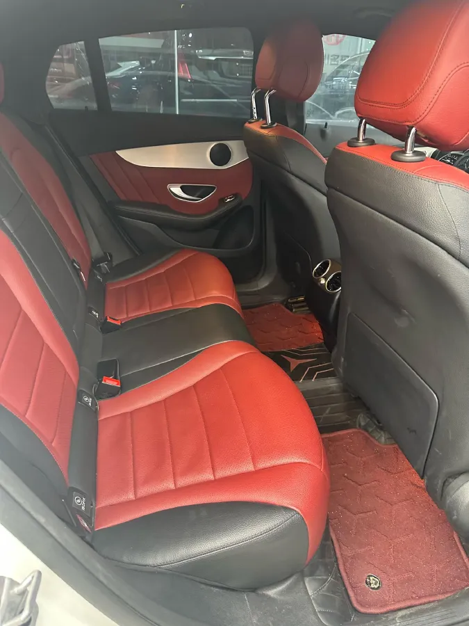 2021 Mercedes-Benz GLC Coupe 2.0T 197HP L4 9AT,autocango,china used car exporter,china ev exporter,chinese used car exporter,chinese used ev exporter