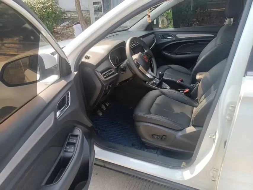 2018 Roewe i6 1.5T 169HP L4 6MT,autocango,china used car exporter,china ev exporter,chinese used car exporter,chinese used ev exporter