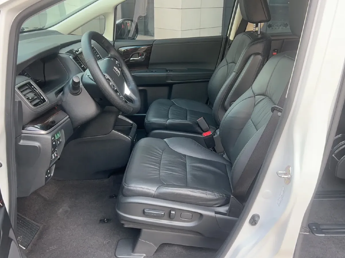 2019 Honda Odyssey 2.0L 146HP L4 E-CVT Hybrid,autocango,china used car exporter,china ev exporter,chinese used car exporter,chinese used ev exporter