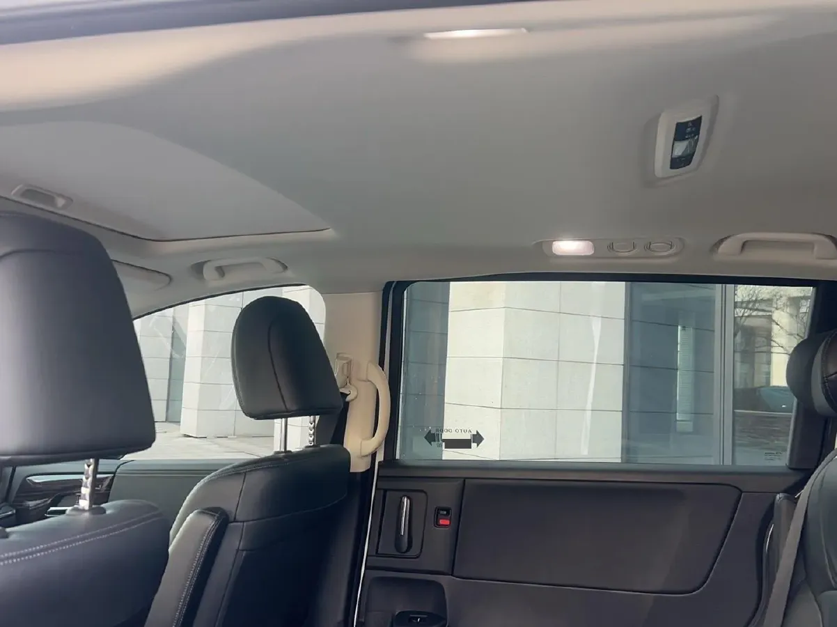 2019 Honda Odyssey 2.0L 146HP L4 E-CVT Hybrid,autocango,china used car exporter,china ev exporter,chinese used car exporter,chinese used ev exporter