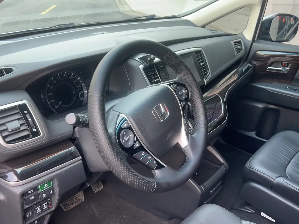 2019 Honda Odyssey 2.0L 146HP L4 E-CVT Hybrid,autocango,china used car exporter,china ev exporter,chinese used car exporter,chinese used ev exporter