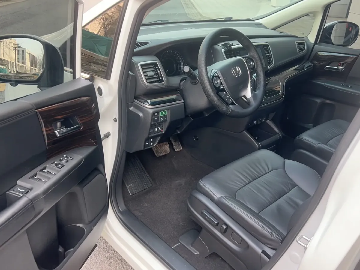 2019 Honda Odyssey 2.0L 146HP L4 E-CVT Hybrid,autocango,china used car exporter,china ev exporter,chinese used car exporter,chinese used ev exporter