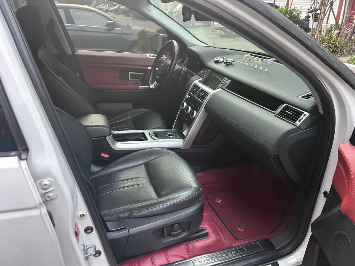 2019 Land Rover Discovery Sport 2.0T 241HP L4 9AT,autocango,china used car exporter,china ev exporter,chinese used car exporter,chinese used ev exporter