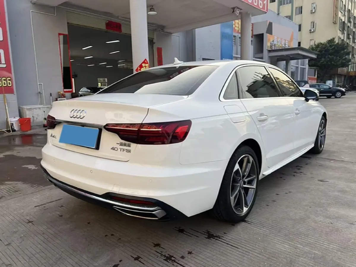 2020 Audi A4L 2.0T 190HP L4 7DCT,autocango,china used car exporter,china ev exporter,chinese used car exporter,chinese used ev exporter
