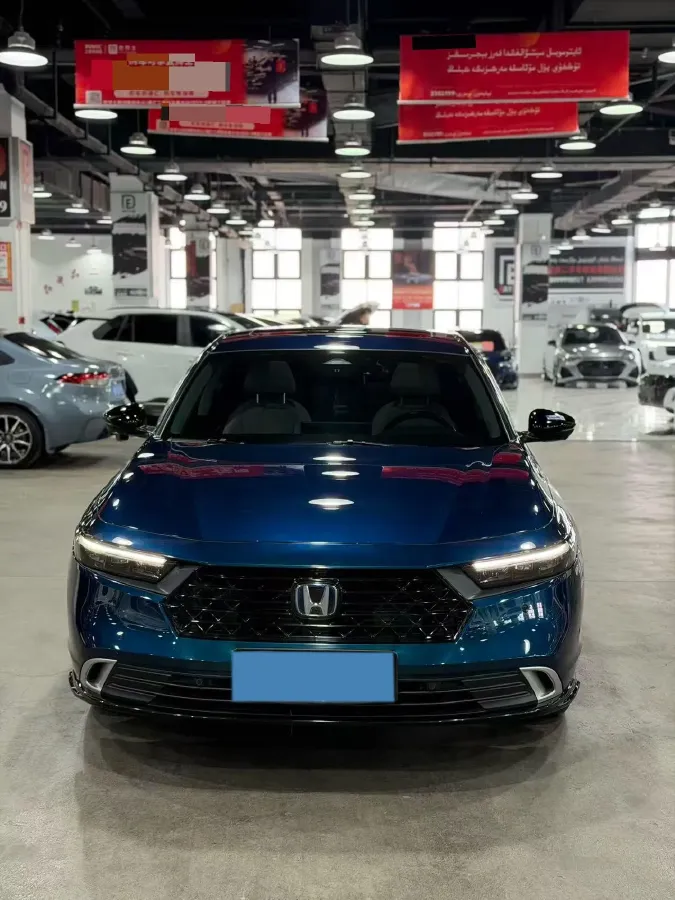 2023 Honda Accord 2.0L 148HP L4 E-CVT PHEV 17.7KWH,autocango,china used car exporter,china ev exporter,chinese used car exporter,chinese used ev exporter