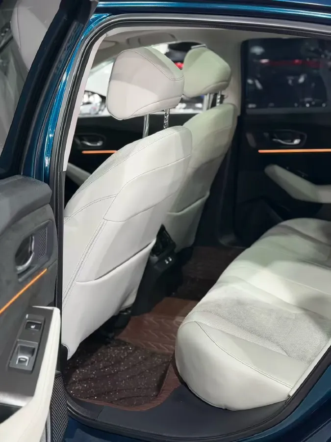 2023 Honda Accord 2.0L 148HP L4 E-CVT PHEV 17.7KWH,autocango,china used car exporter,china ev exporter,chinese used car exporter,chinese used ev exporter