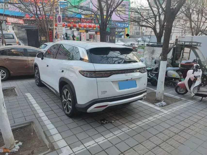 2024 BYD SongL DM-i 1.5L 101HP L4 E-CVT PHEV 26.6KWH,autocango,china used car exporter,china ev exporter,chinese used car exporter,chinese used ev exporter
