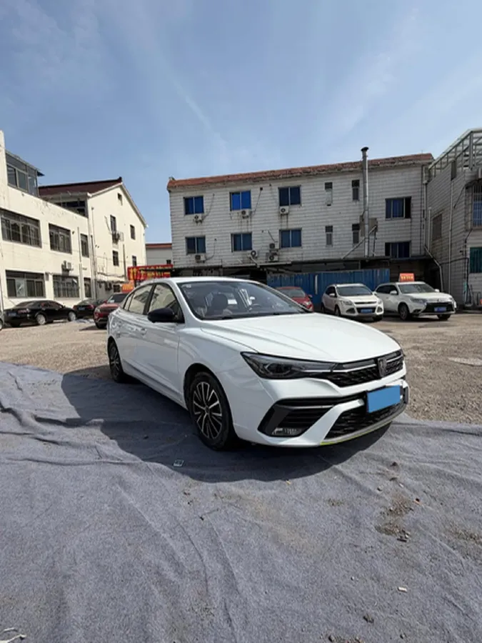 2021 Roewe i5 1.5L 120HP L4 CVT,autocango,china used car exporter,china ev exporter,chinese used car exporter,chinese used ev exporter