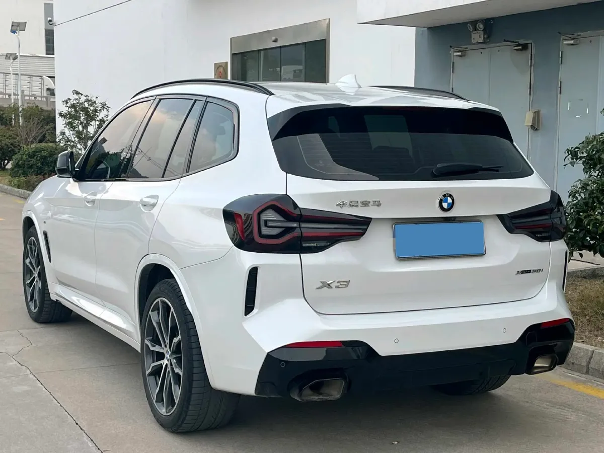 2022 BMW X3 2.0T 252HP L4 8AT,autocango,china used car exporter,china ev exporter,chinese used car exporter,chinese used ev exporter