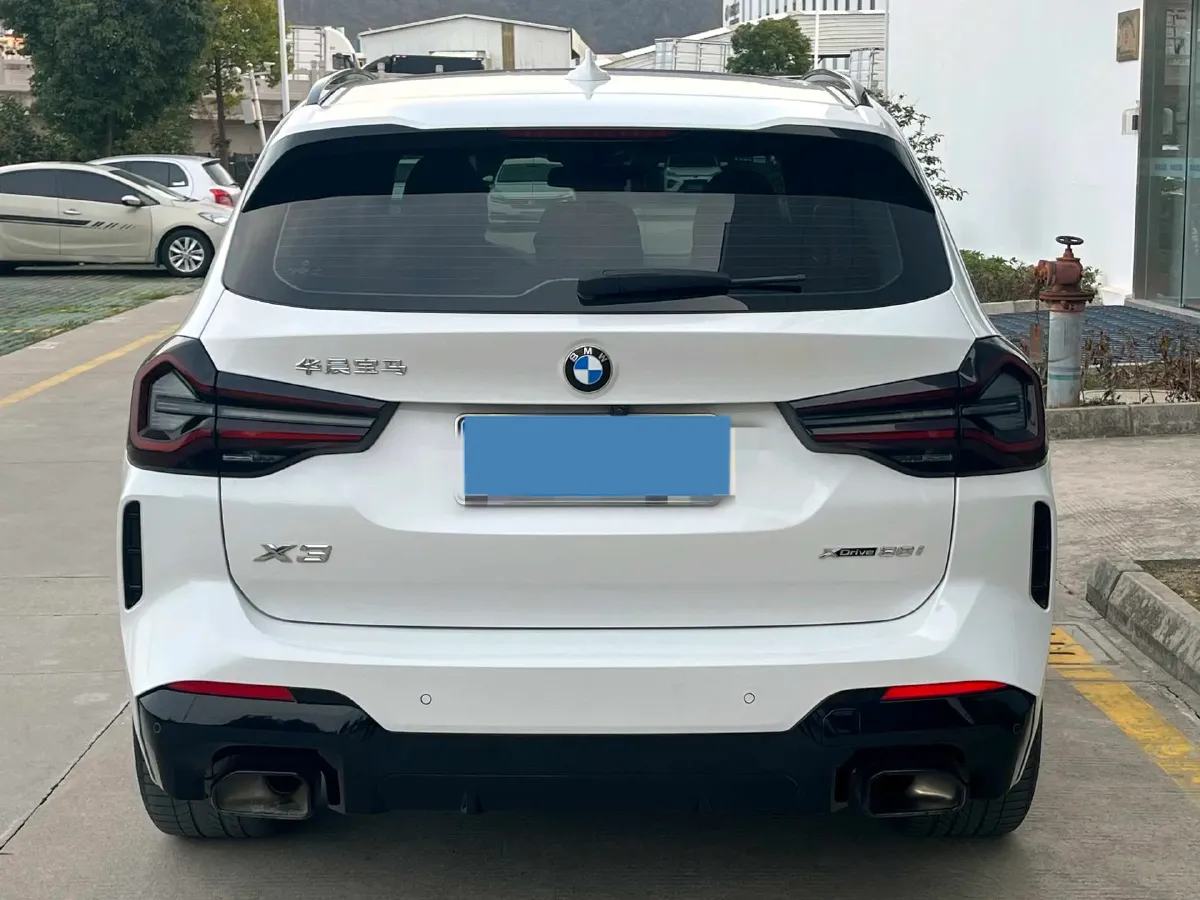 2022 BMW X3 2.0T 252HP L4 8AT,autocango,china used car exporter,china ev exporter,chinese used car exporter,chinese used ev exporter