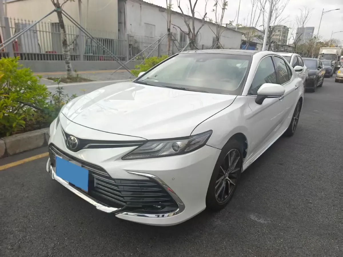 2023 Toyota Camry 2.5L 207HP L4 8AT,autocango,china used car exporter,china ev exporter,chinese used car exporter,chinese used ev exporter