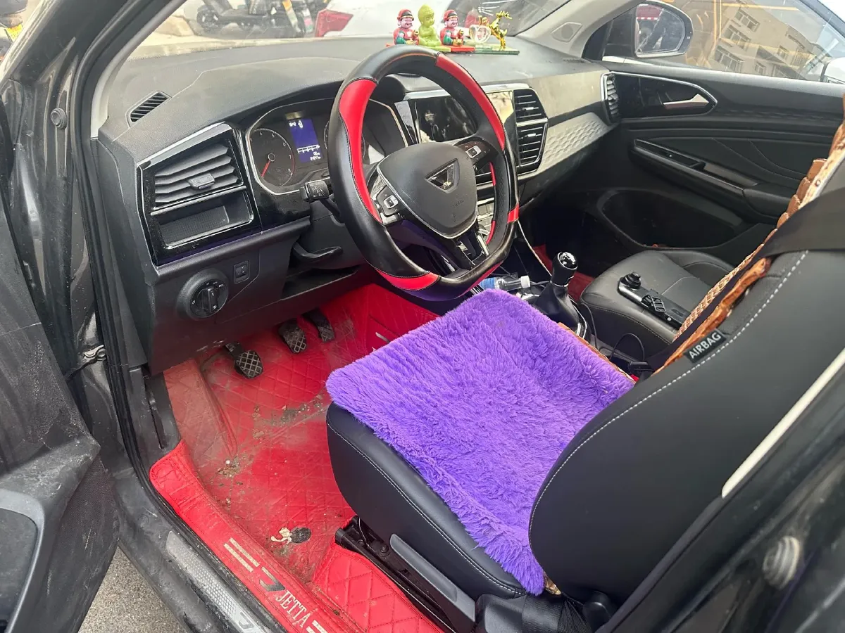 2021 Jetta VS5 1.4T 150HP L4 5MT,autocango,china used car exporter,china ev exporter,chinese used car exporter,chinese used ev exporter