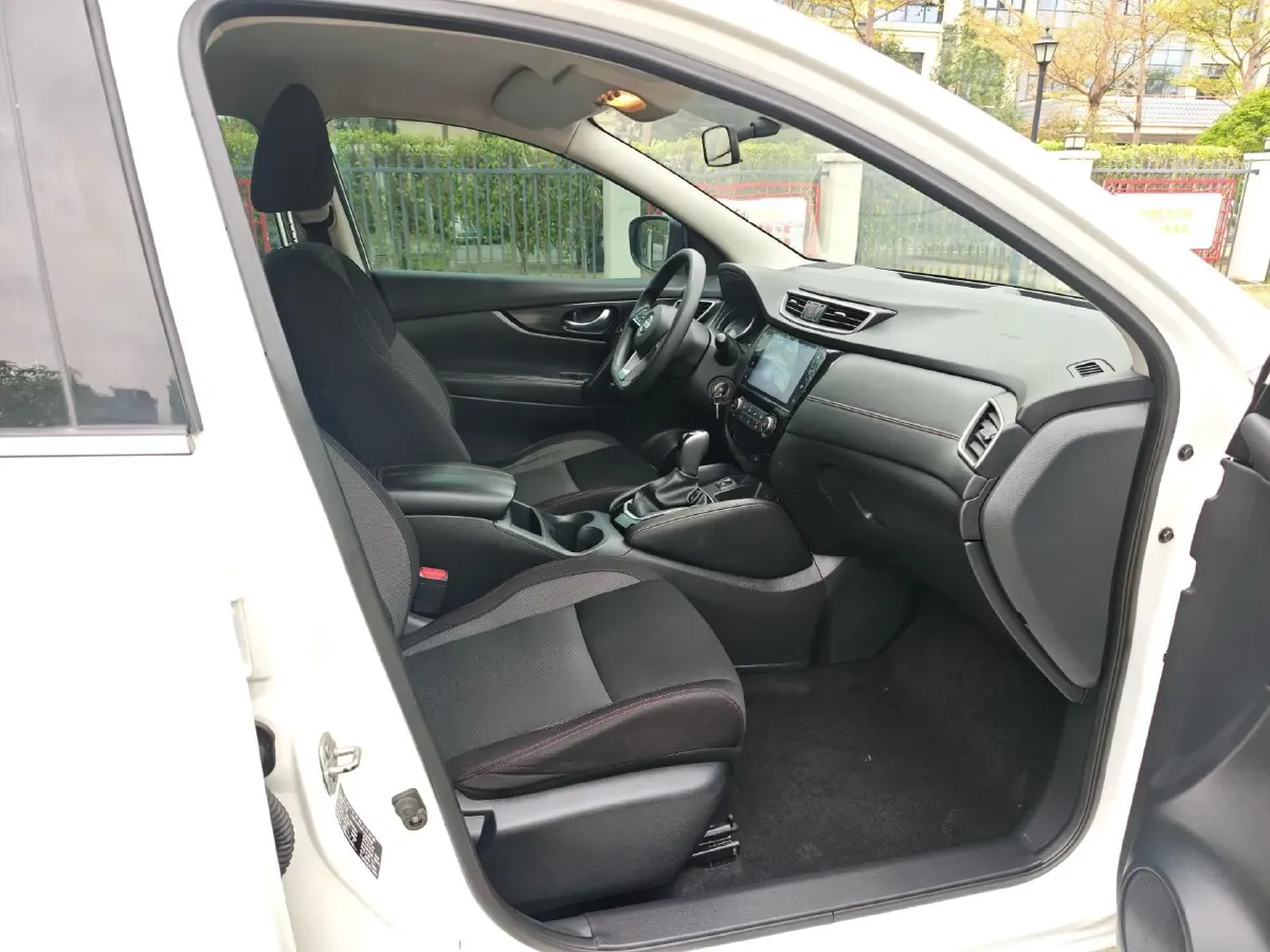 2019 Nissan Qashqai 2.0L 154HP L4 CVT,autocango,china used car exporter,china ev exporter,chinese used car exporter,chinese used ev exporter