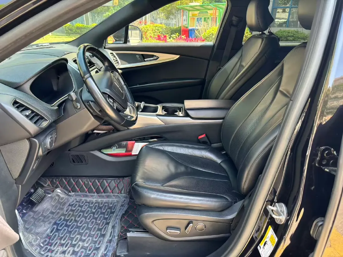 2019 Lincoln Nautilus 2.0T 224HP L4 8AT,autocango,china used car exporter,china ev exporter,chinese used car exporter,chinese used ev exporter