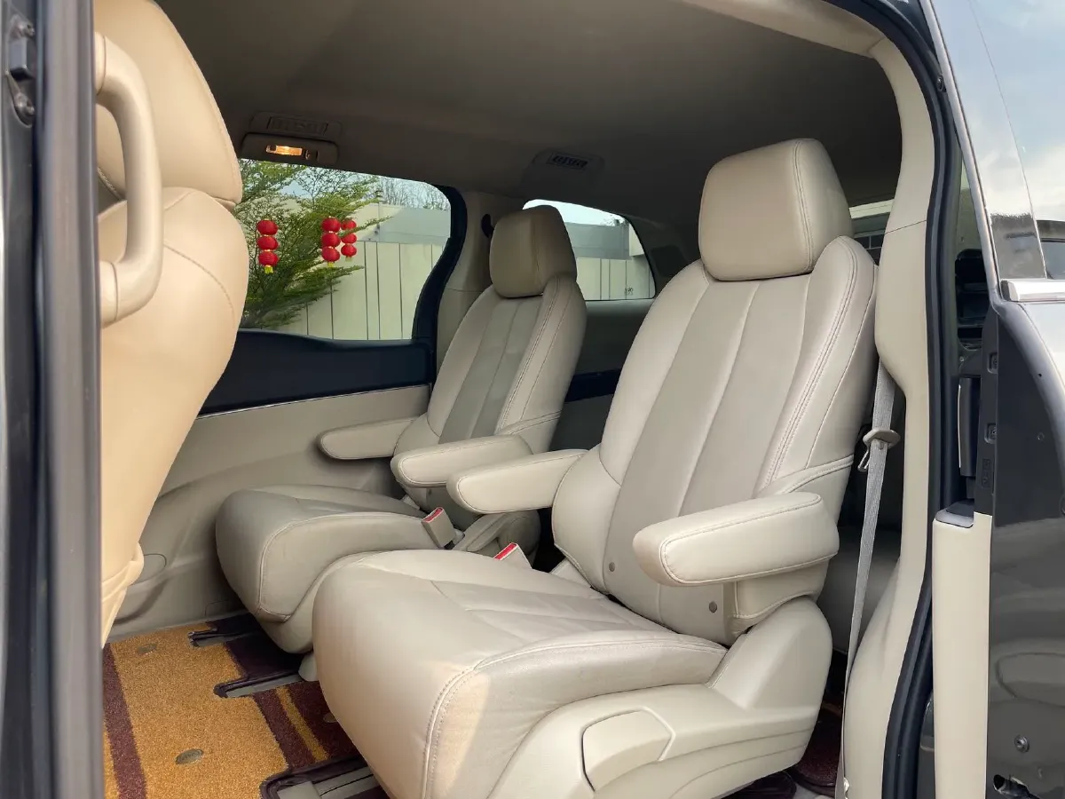2018 Buick GL8 2.0T 260HP L4 6AT,autocango,china used car exporter,china ev exporter,chinese used car exporter,chinese used ev exporter