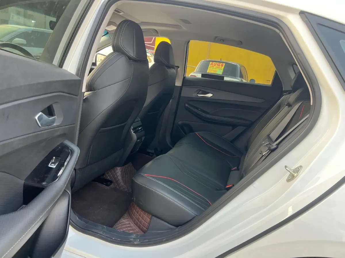 2022 Geely Binray 1.5T 181HP L4 7DCT,autocango,china used car exporter,china ev exporter,chinese used car exporter,chinese used ev exporter