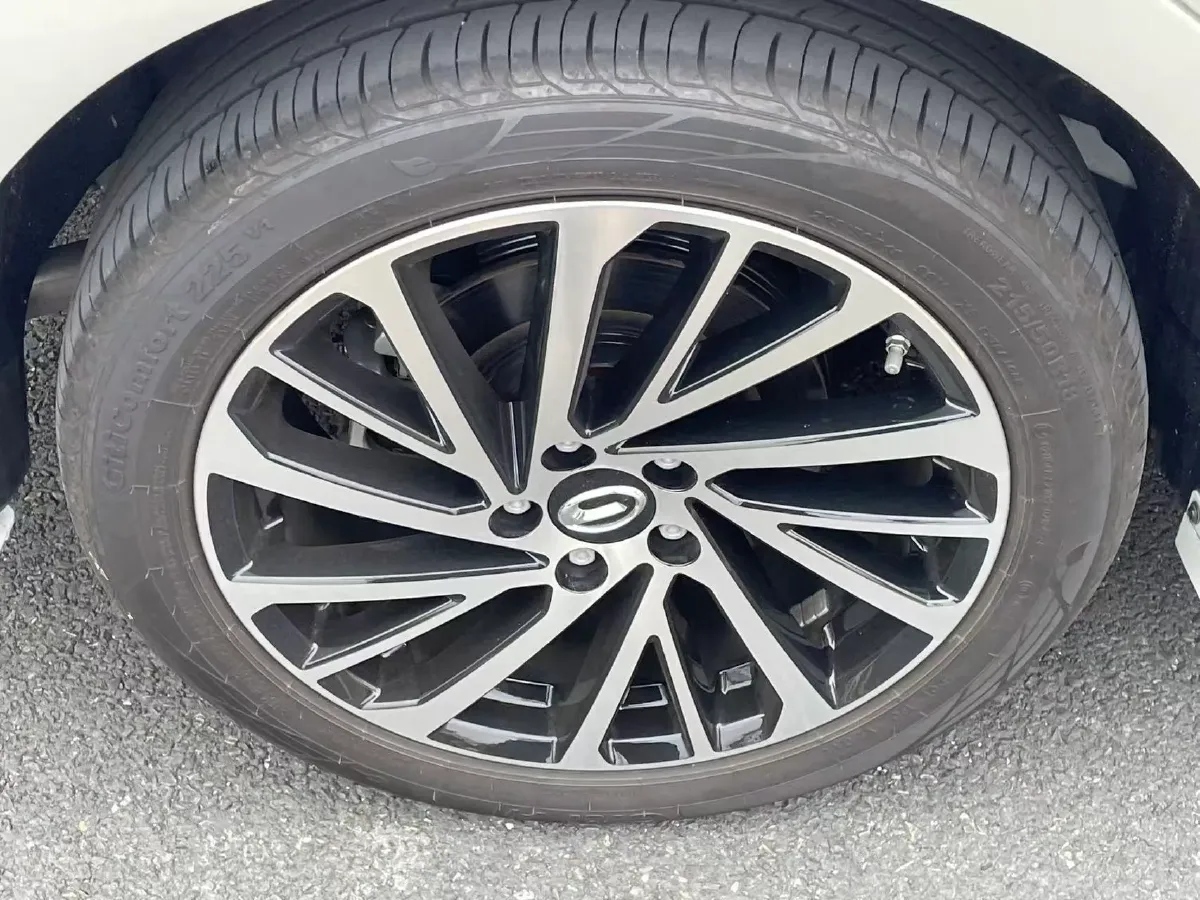 2024 GAC Trumpchi M6 1.5T 177HP L4 7DCT,autocango,china used car exporter,china ev exporter,chinese used car exporter,chinese used ev exporter