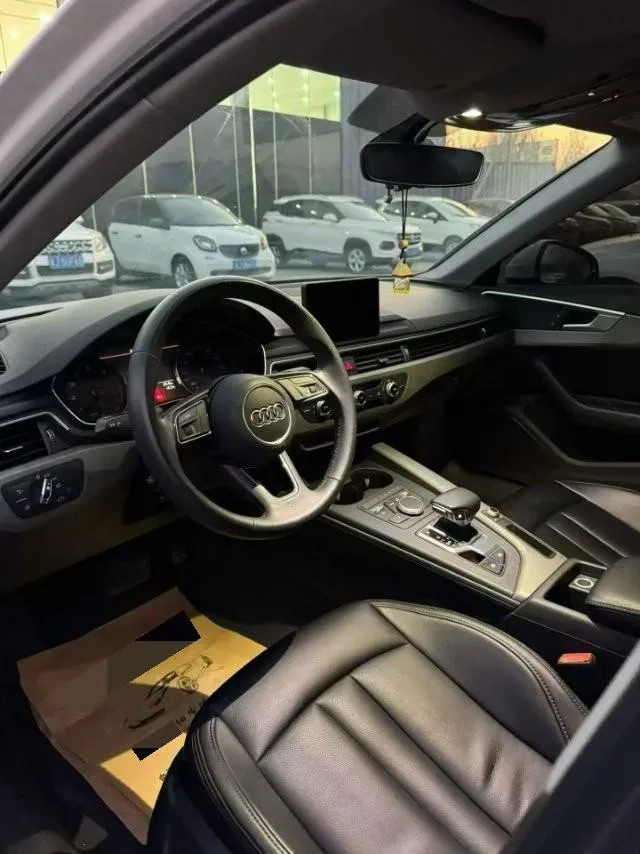 2019 Audi A4L 2.0T 190HP L4 7DCT,autocango,china used car exporter,china ev exporter,chinese used car exporter,chinese used ev exporter