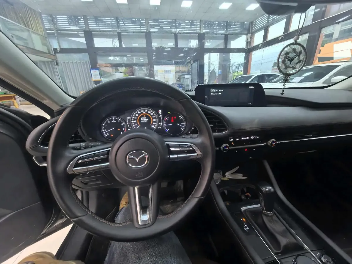 2022 Mazda 3 Axela 2.0L 158HP L4 6AT,autocango,china used car exporter,china ev exporter,chinese used car exporter,chinese used ev exporter