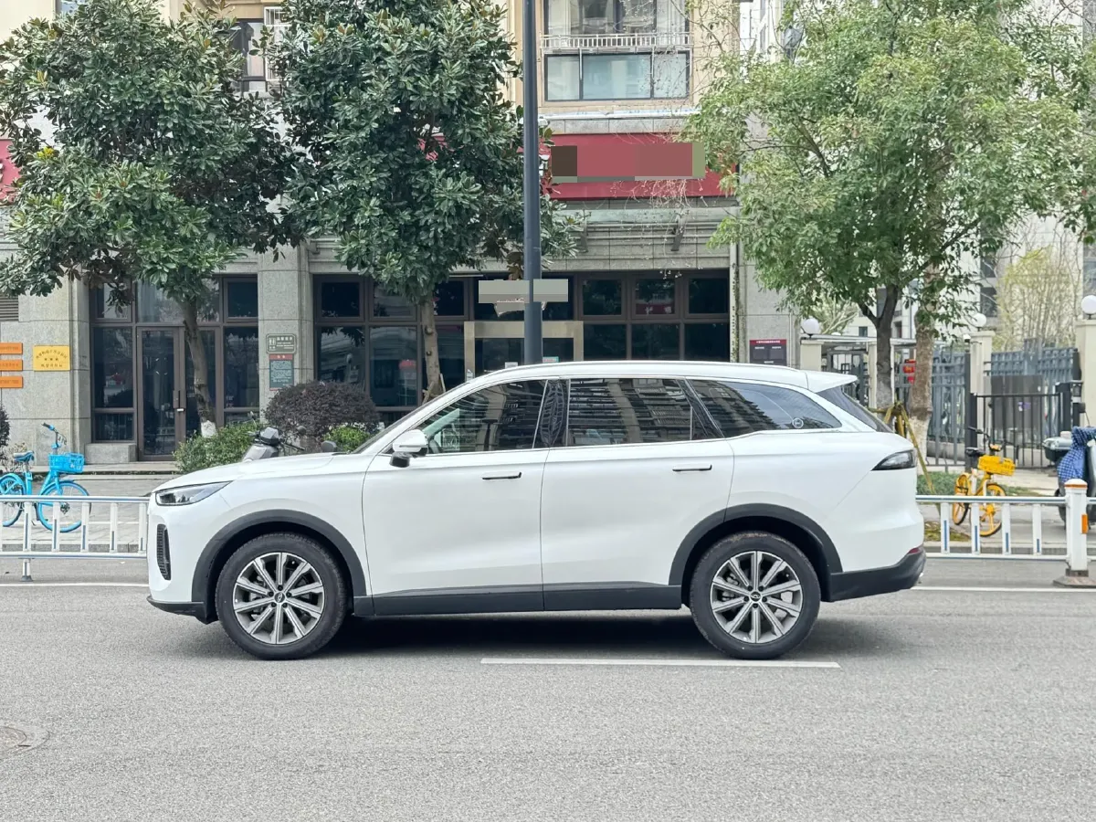 2024 Chery Tiggo8L 2.0T 254HP L4 8AT,autocango,china used car exporter,china ev exporter,chinese used car exporter,chinese used ev exporter