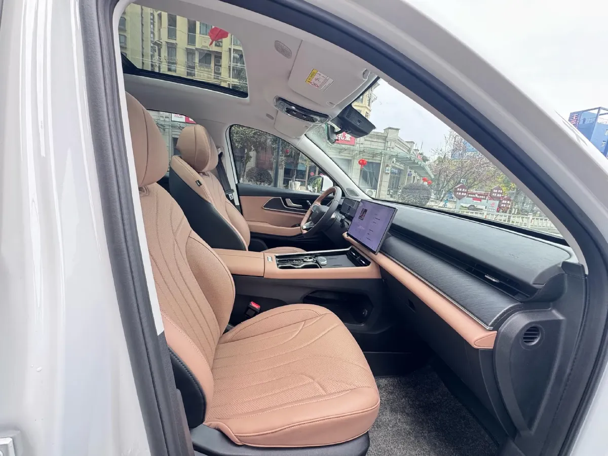 2024 Chery Tiggo8L 2.0T 254HP L4 8AT,autocango,china used car exporter,china ev exporter,chinese used car exporter,chinese used ev exporter