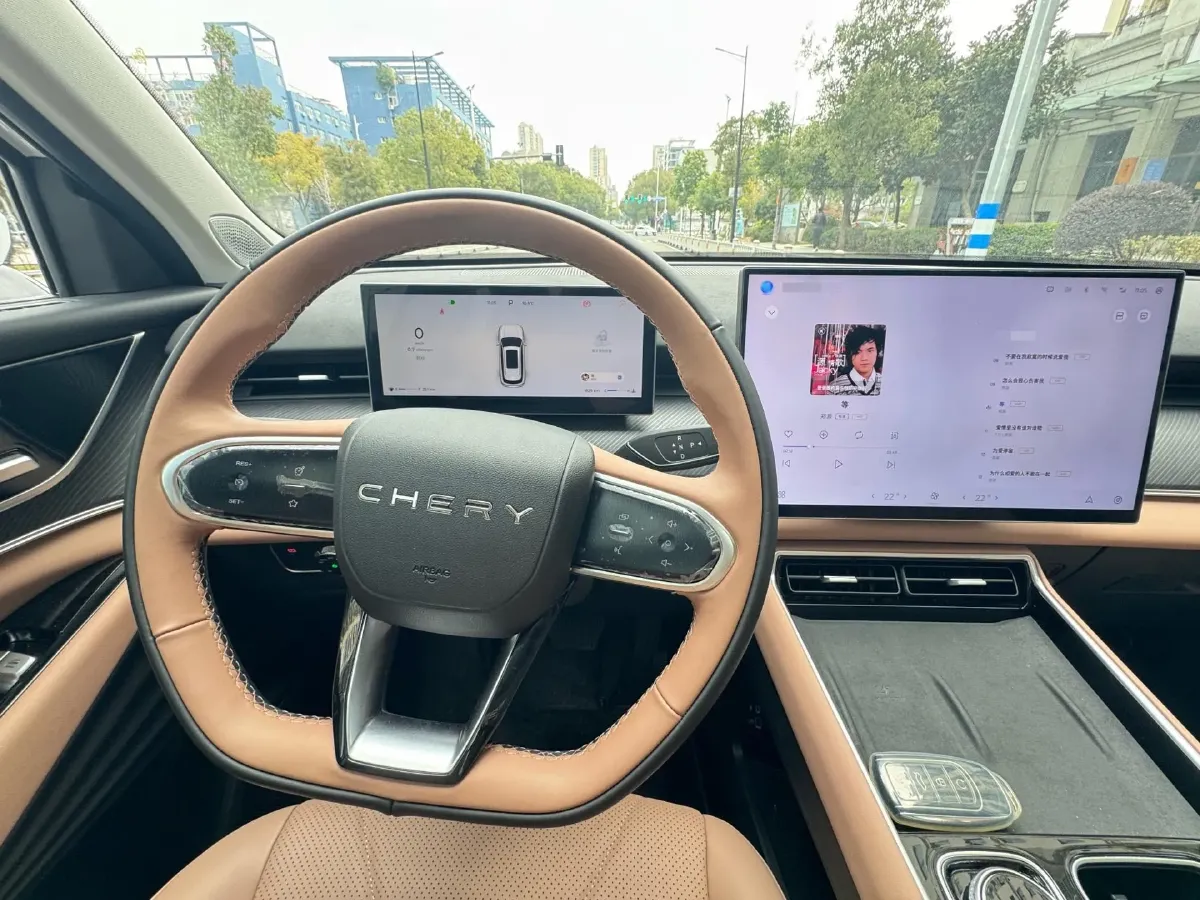 2024 Chery Tiggo8L 2.0T 254HP L4 8AT,autocango,china used car exporter,china ev exporter,chinese used car exporter,chinese used ev exporter