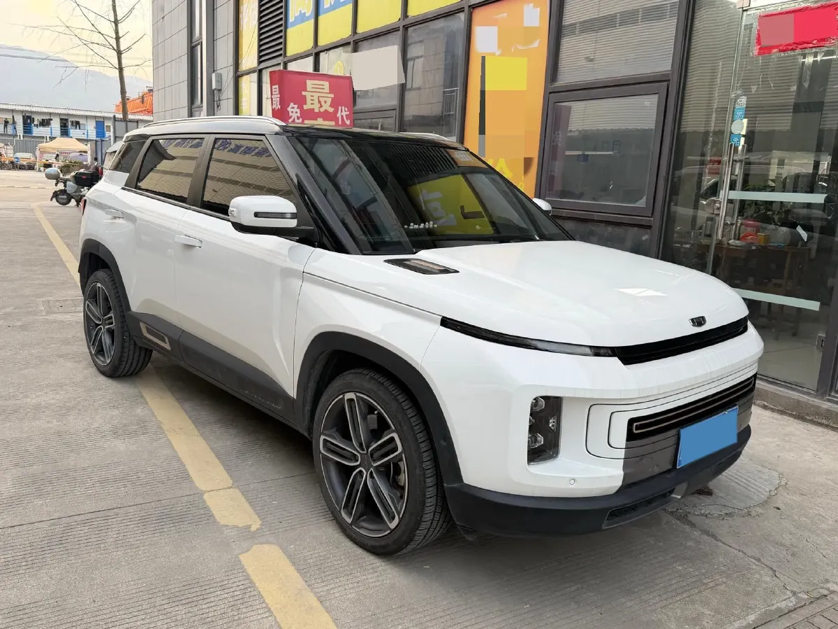 2022 Geely ICON 1.5T 177HP L3 6AT,autocango,china used car exporter,china ev exporter,chinese used car exporter,chinese used ev exporter