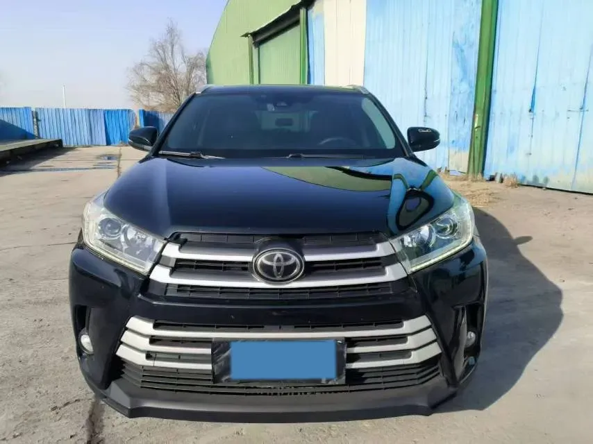 2018 Toyota Highlander 2.0T 220HP L4 6AT,autocango,china used car exporter,china ev exporter,chinese used car exporter,chinese used ev exporter