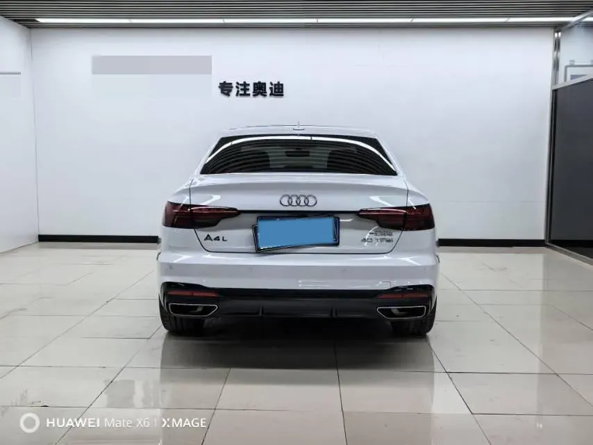 2024 Audi A4L 2.0T 190HP L4 7DCT,autocango,china used car exporter,china ev exporter,chinese used car exporter,chinese used ev exporter