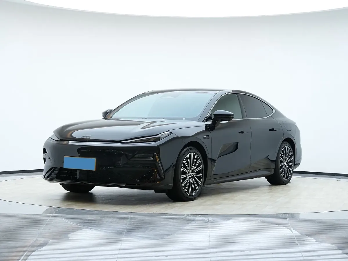 2025 Geely Galaxy Starshine 8 1.5L 112HP L4 1DHT PHEV,autocango,china used car exporter,china ev exporter,chinese used car exporter,chinese used ev exporter