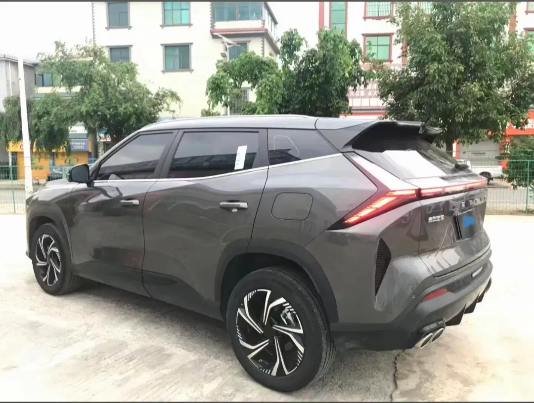 2023 Geely Azkarra 1.5T 181HP L4 7DCT,autocango,china used car exporter,china ev exporter,chinese used car exporter,chinese used ev exporter