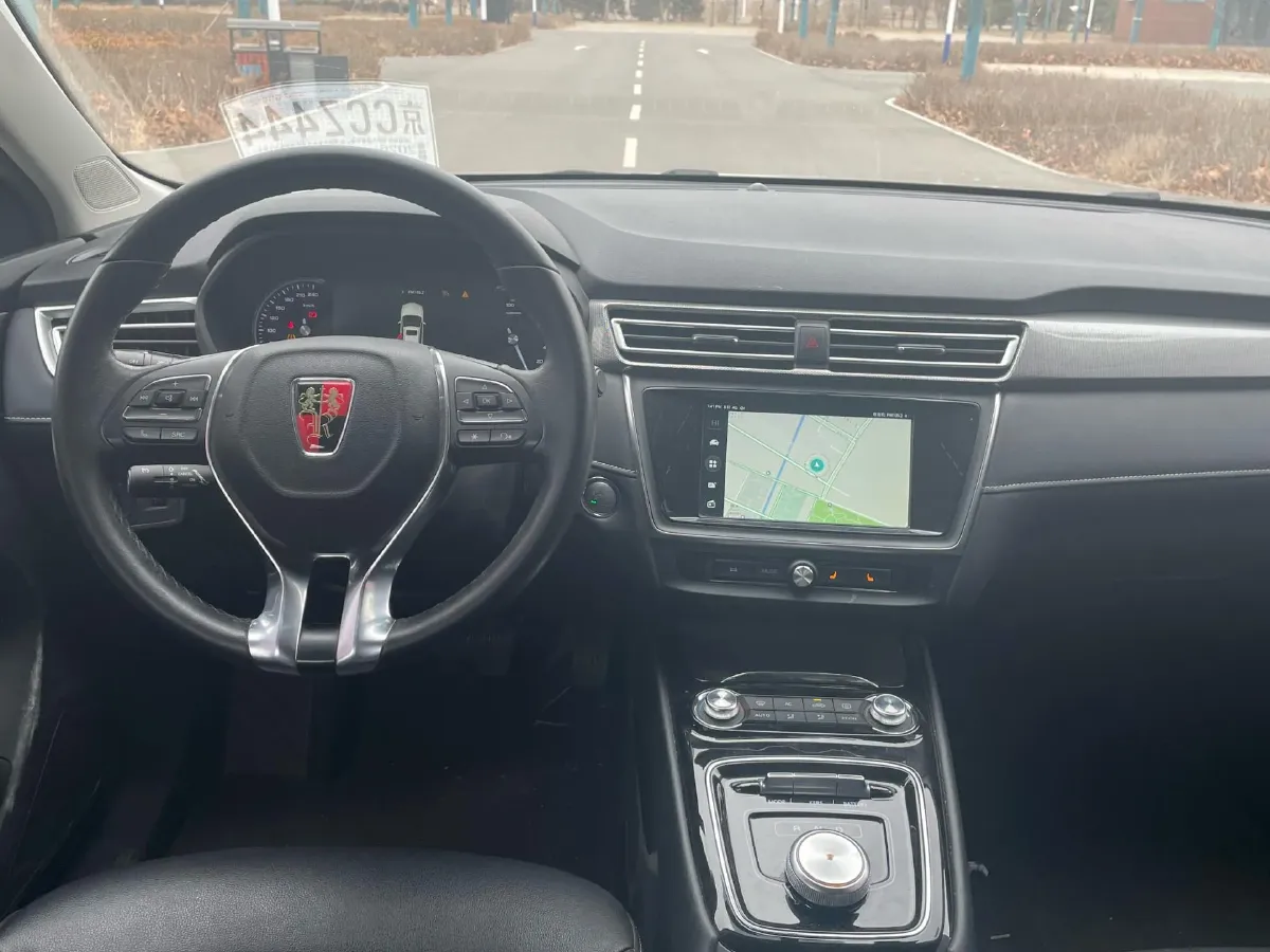 2018 Roewe Ei5 BEV 35KWH,autocango,china used car exporter,china ev exporter,chinese used car exporter,chinese used ev exporter